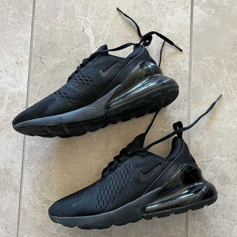 Nike 270 - Picture 3 of 4